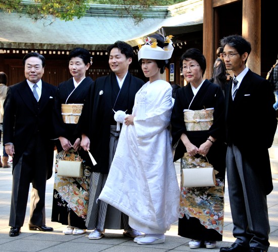 Japanese wedding in park