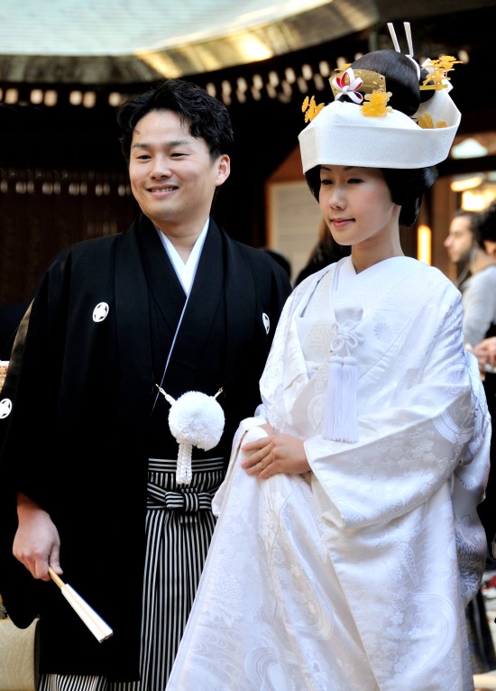 Japanese wedding in park